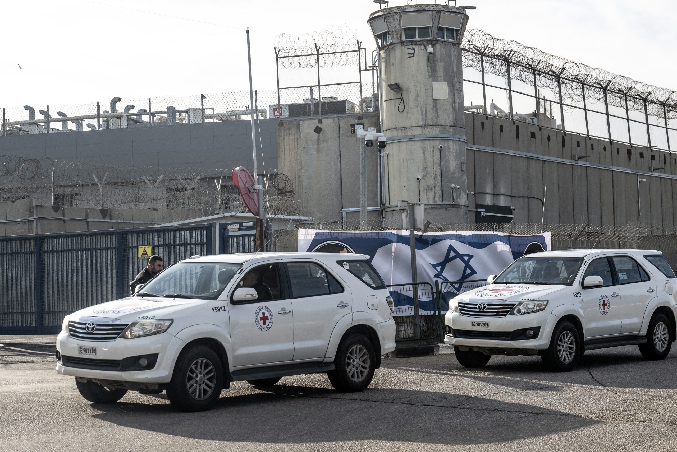 İsrail ile Hamas arasında ikinci tur esir takası başlıyor
