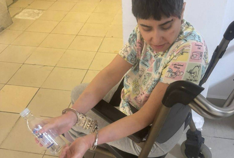 Dilek Ekmekçi zorla Adli Tıp’a götürüldü