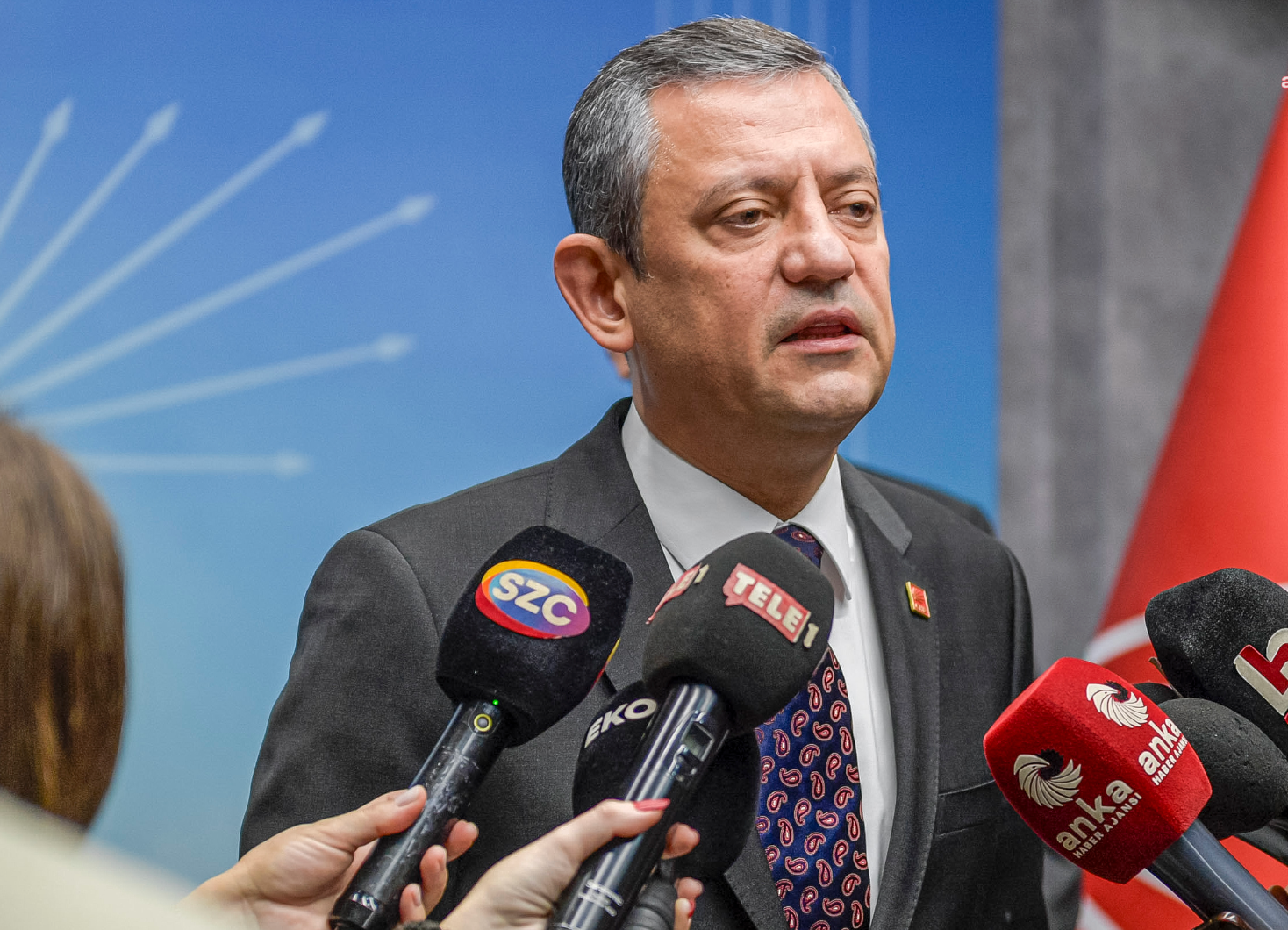 Özgür Özel’den Yılmaz Tunç’a ‘korsan rapor’ tepkisi: Korsanlığı biz engelledik