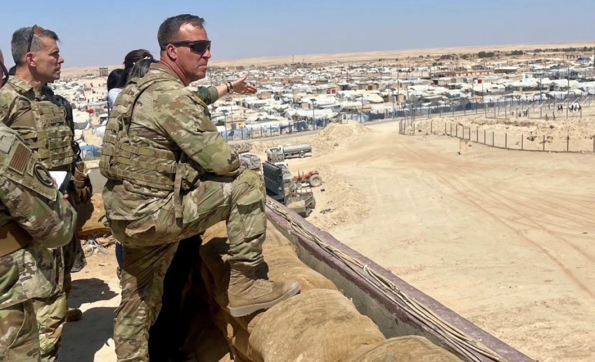 CENTCOM komutanı Kurilla Suriye’de: SDG ile görüştü