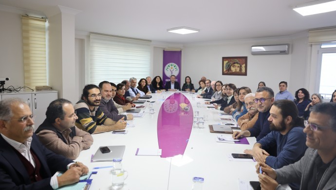 DEM Parti, yeni süreci nasıl ele alacak?