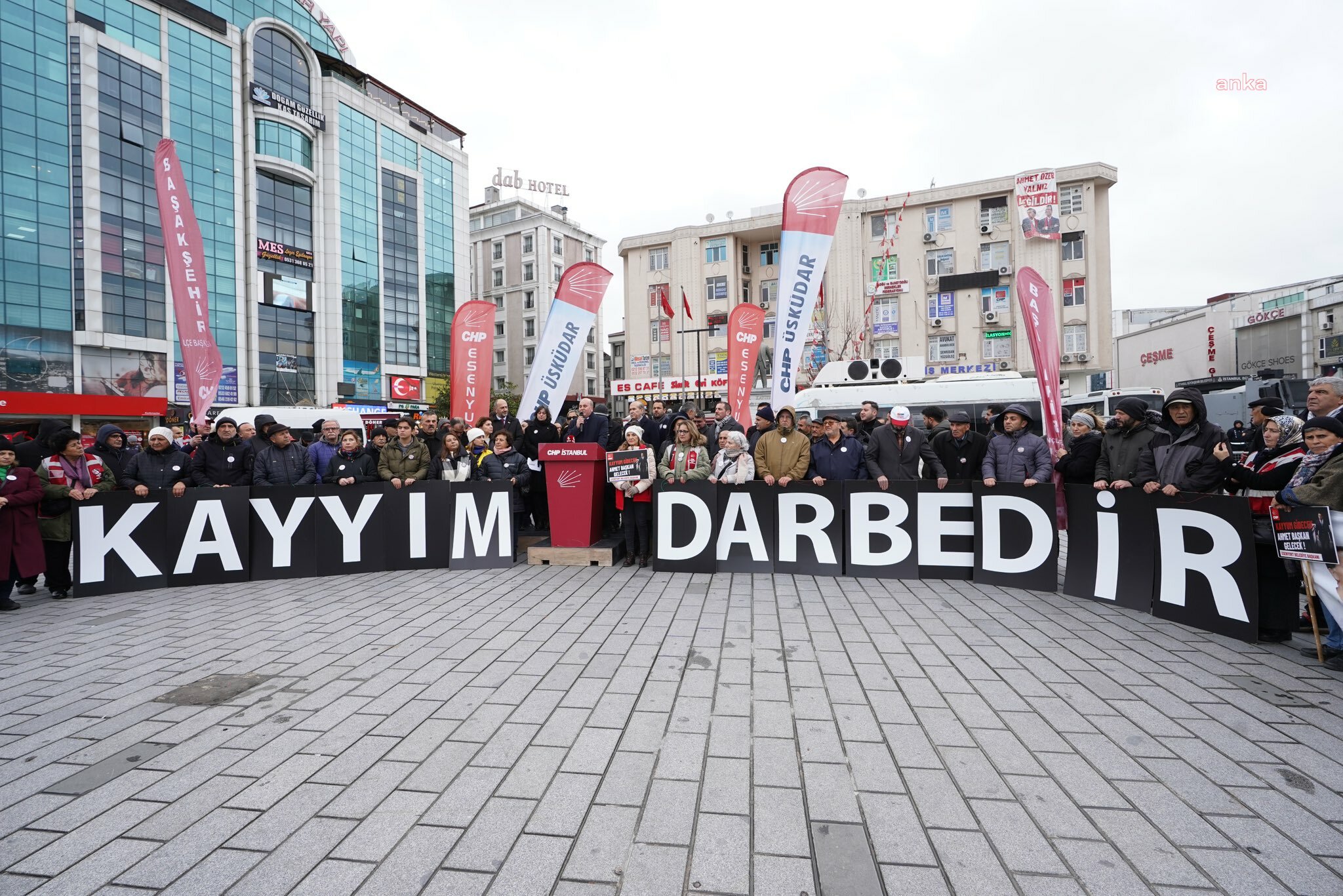 Esenyurt’ta 77 gündür Demokrasi Nöbeti tutuluyor