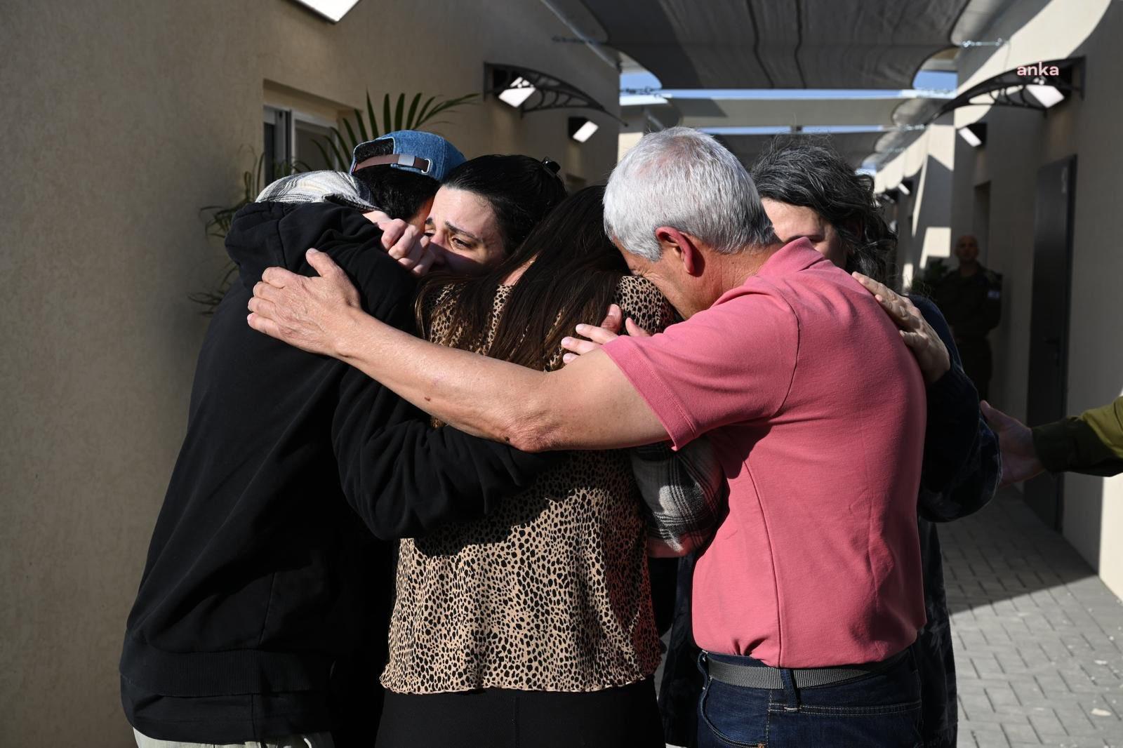 Hamas yarın serbest bırakacağı 3 İsrailli rehinenin adını açıkladı
