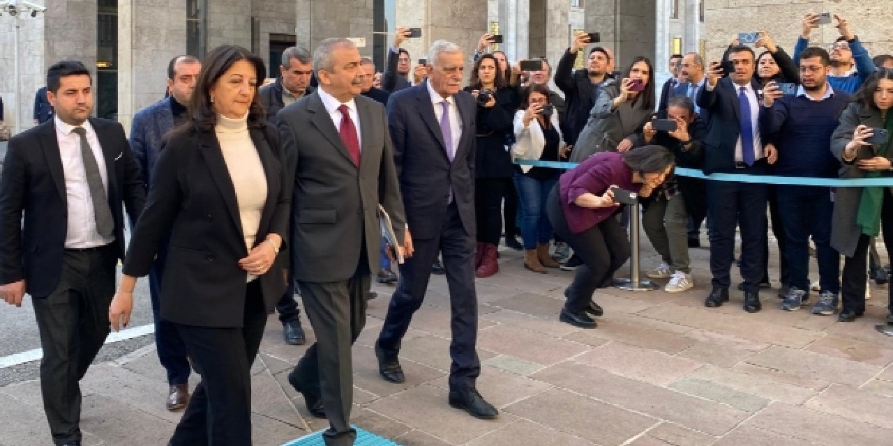İddia: ‘DEM Parti heyeti ikinci İmralı ziyaretinden sonra Suriye’ye gidebilir’