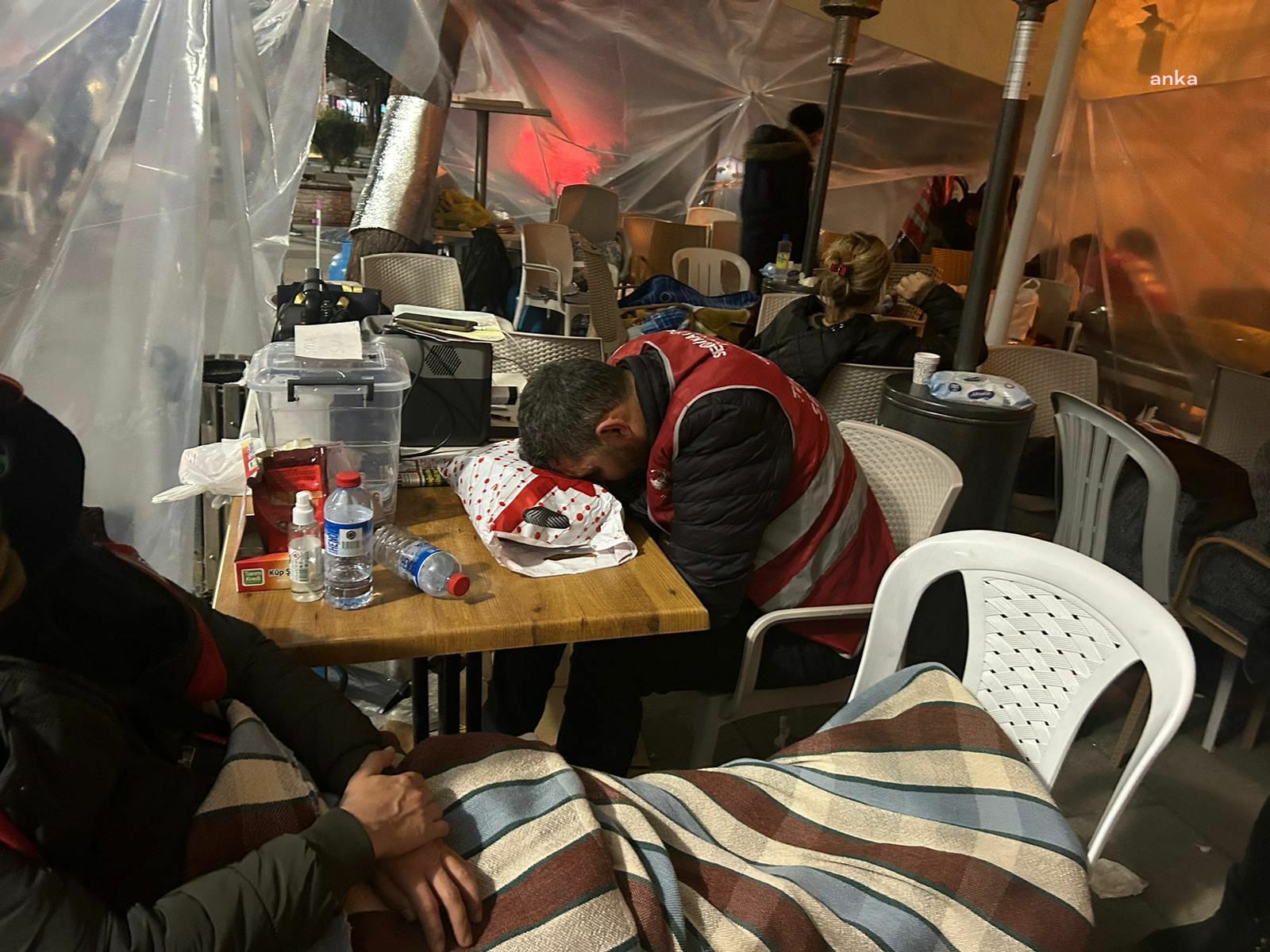 Polonez işçileri yeni yıla direniş çadırında girdi
