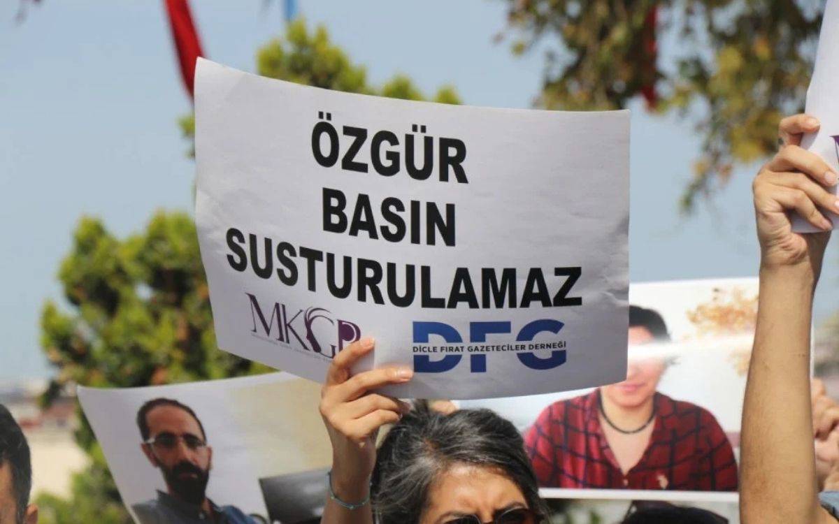 Gözaltına alınan gazetecilerin sayısı 6’ya çıktı: Basın örgütlerinden tepki