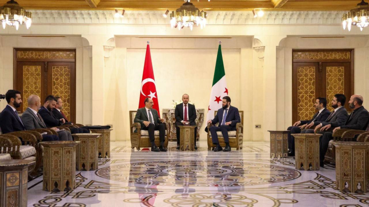 MİT Başkanı Kalın, Şam’da HTŞ lideri Şara ile görüştü