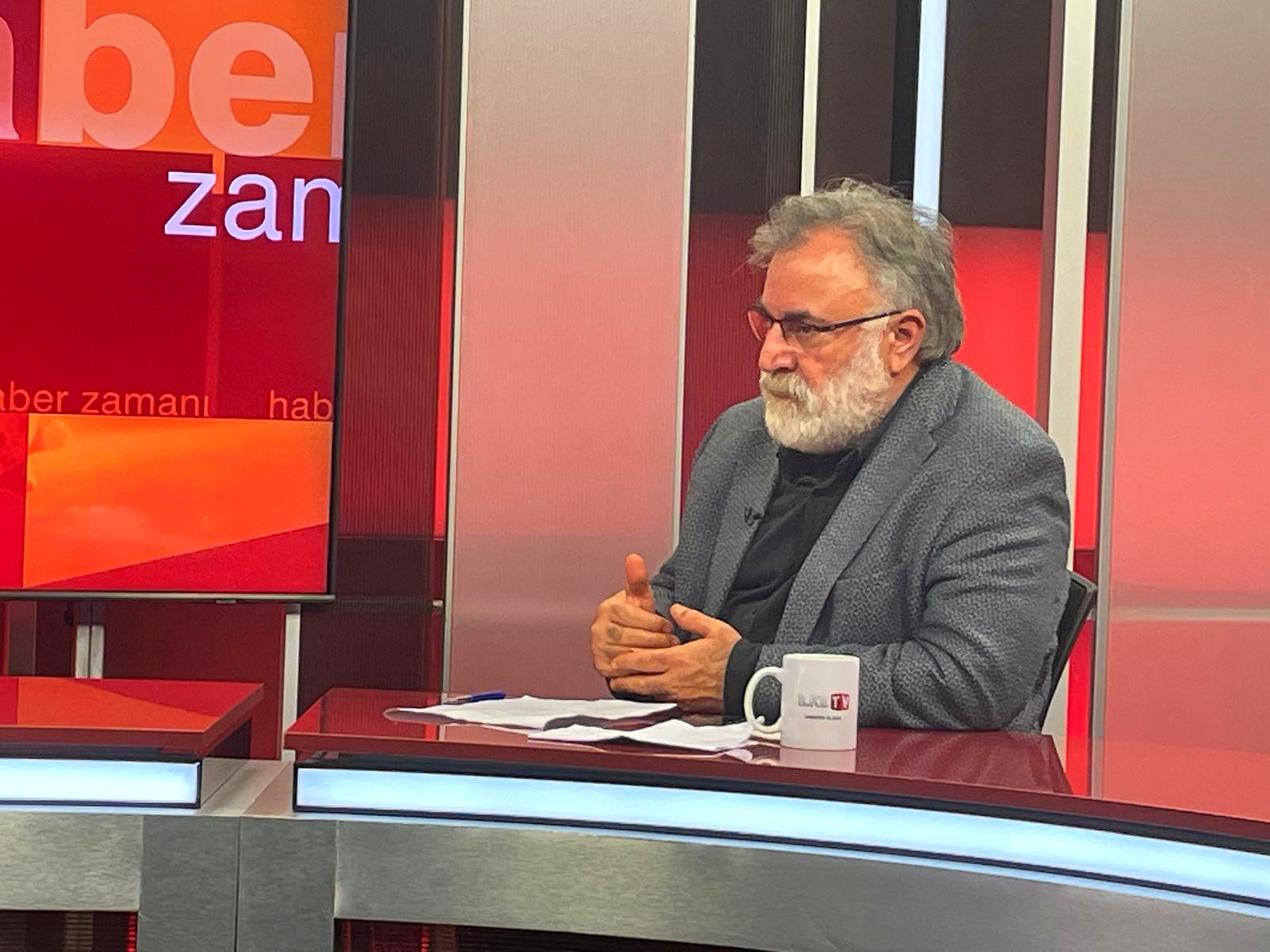 Eyüp Burç: Kamışlo’daki Konferans, Suriye’nin demokratik geleceği için bir manifestodur