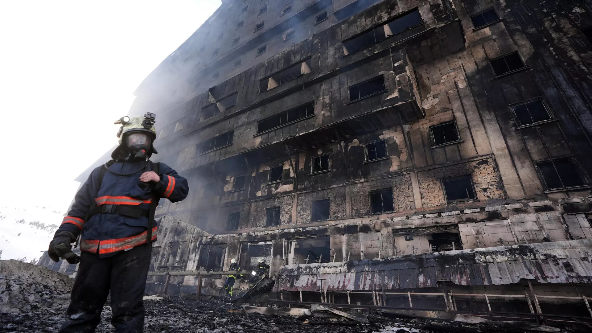 Kartalkaya yangını soruşturması | Halit Ergül’ün diğer iki otelinde 11 gözaltı