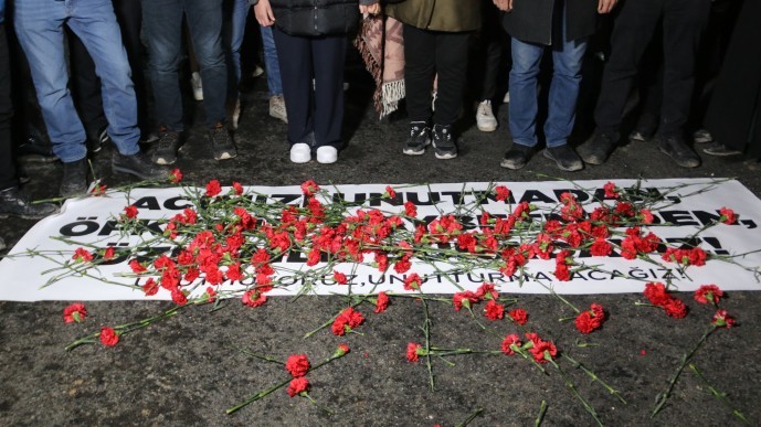 6 Şubat depremlerinde bin 400 kişinin hayatını kaybettiği yerde anma