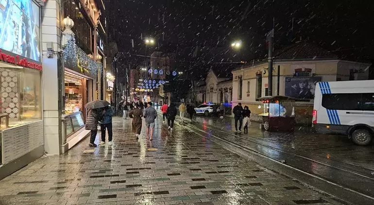 Soğuk hava etkisini sürdürüyor: Meteoroloji’den uyarı