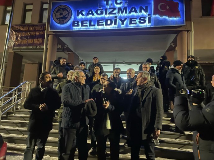 Kağızman Belediyesi’ne kayyım atandı