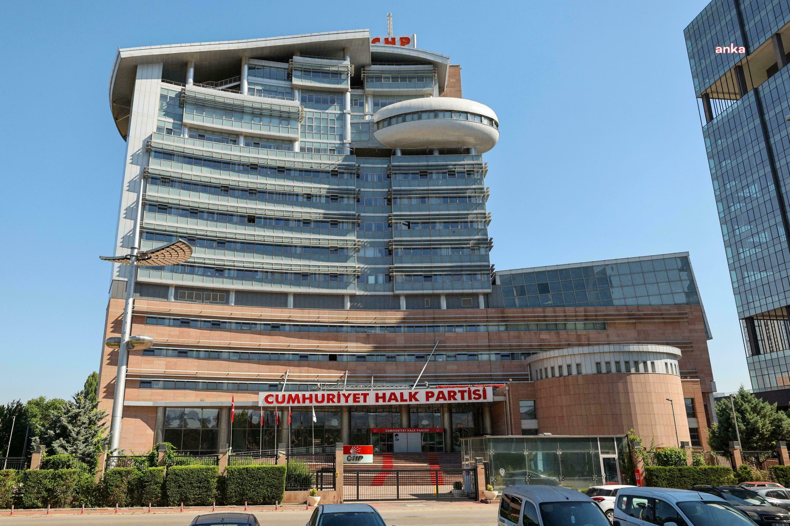 CHP’de ön seçim: Cumhurbaşkanı adayı için oy verme işlemi başladı