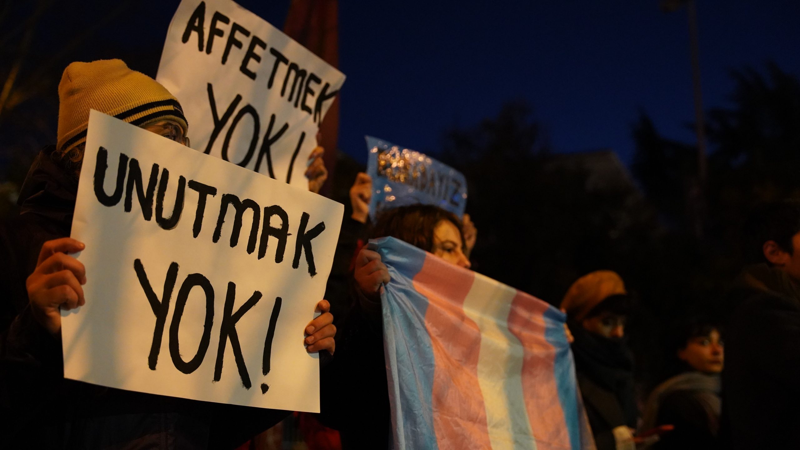 Kadıköy’deki 6 Şubat anmasında gözaltı: Pankart gerekçe gösterildi