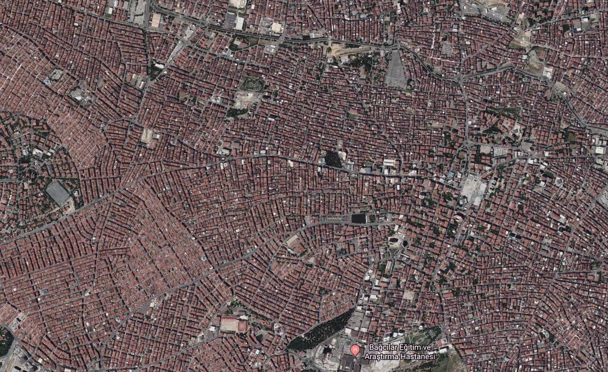 İstanbul depreme hazır mı? Naci Görür uyardı