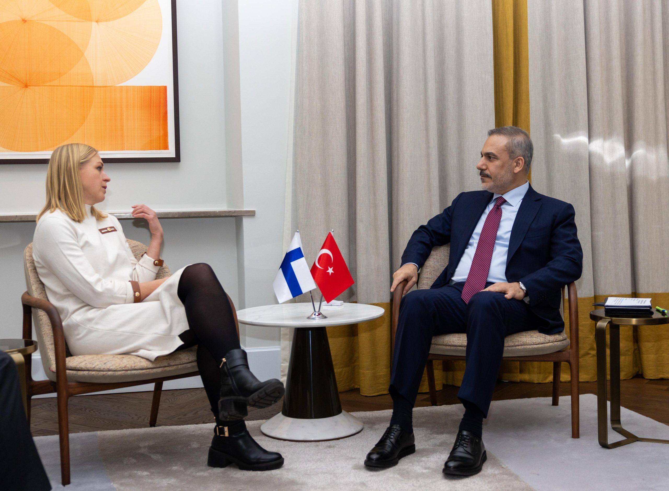 Dışişleri Bakanı Fidan, Finlandiya Dışişleri Bakanı Valtonen ile bir araya geldi