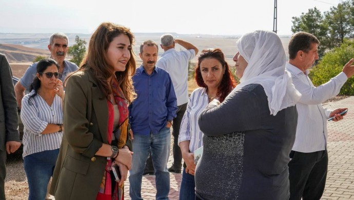 Suriçi Belediyesi, kadınlara yönelik psikolojik ve hukuki danışmanlık merkezi açıyor
