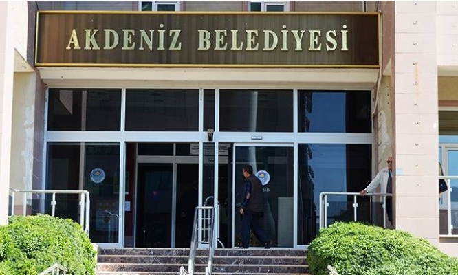 Akdeniz Belediyesi kayyımı 17 işçiyi işten çıkardı
