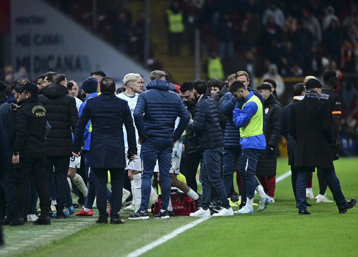 Adana Demirspor neden Galatasaray maçından çekildi?