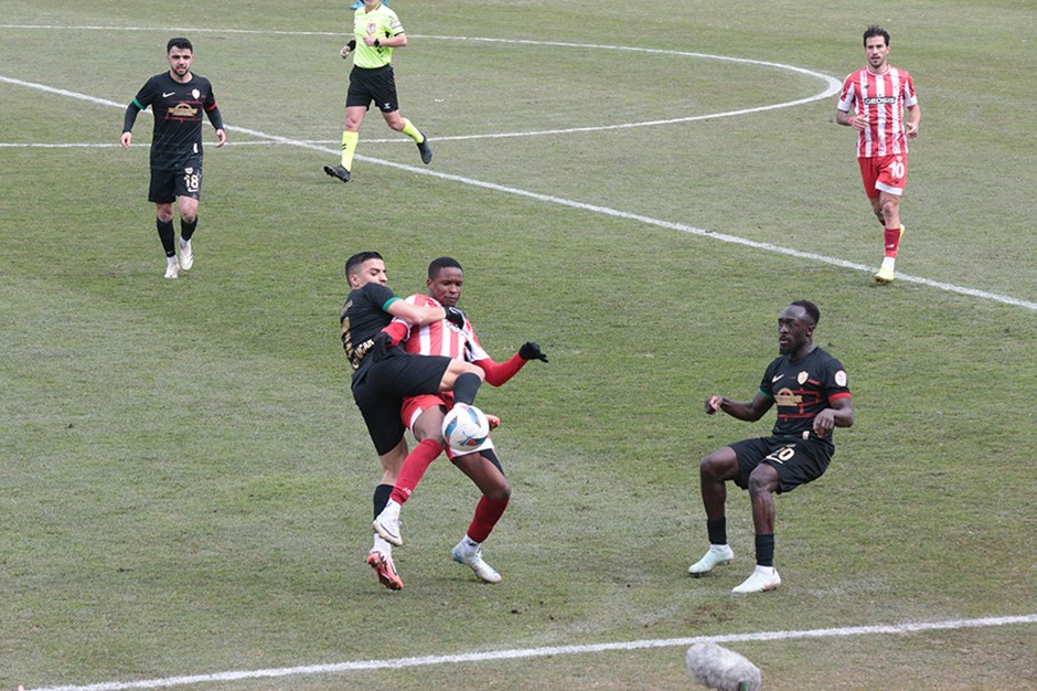 Bolu’da 9 kişi kalan Amedspor evine bir puanla dönüyor: 0-0