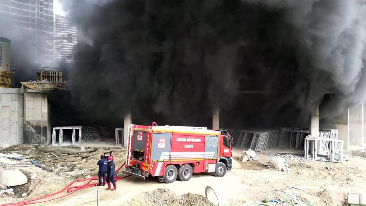 Ankara’da inşaat alanındaki yangın kontrol altına alındı