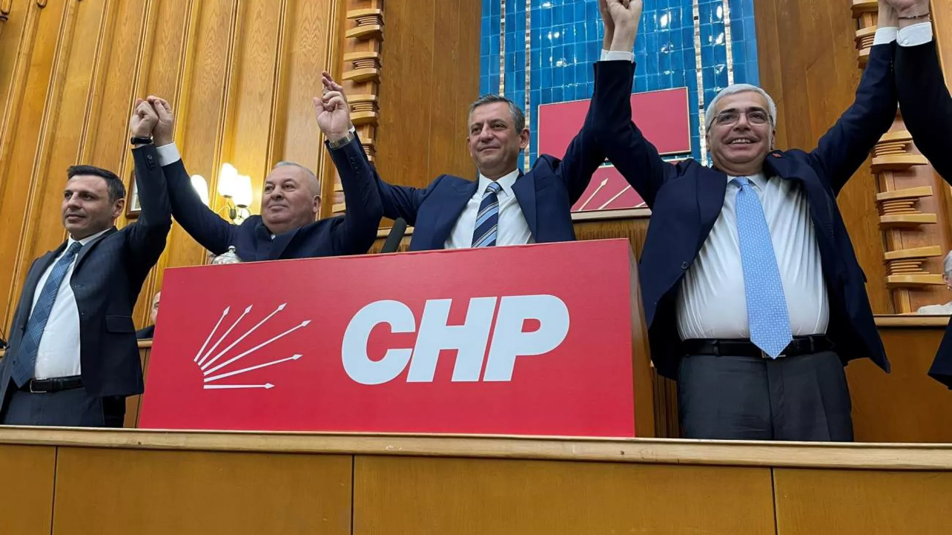 Cemal Enginyurt ve Salih Uzun CHP’ye katıldı