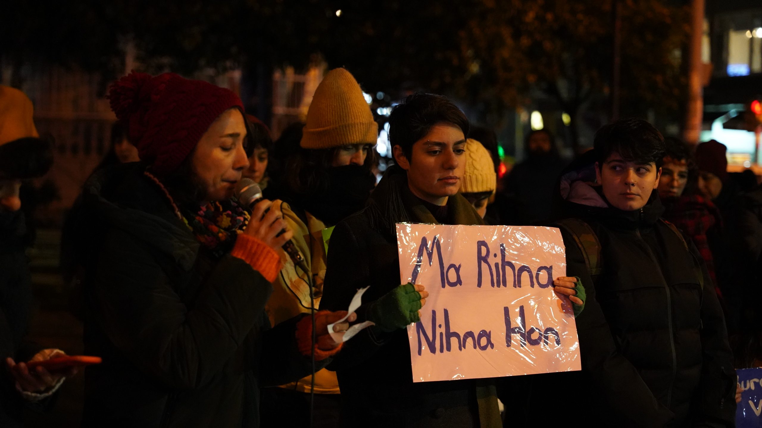 Kadıköy’de feministler ve lubunyalardan deprem anması