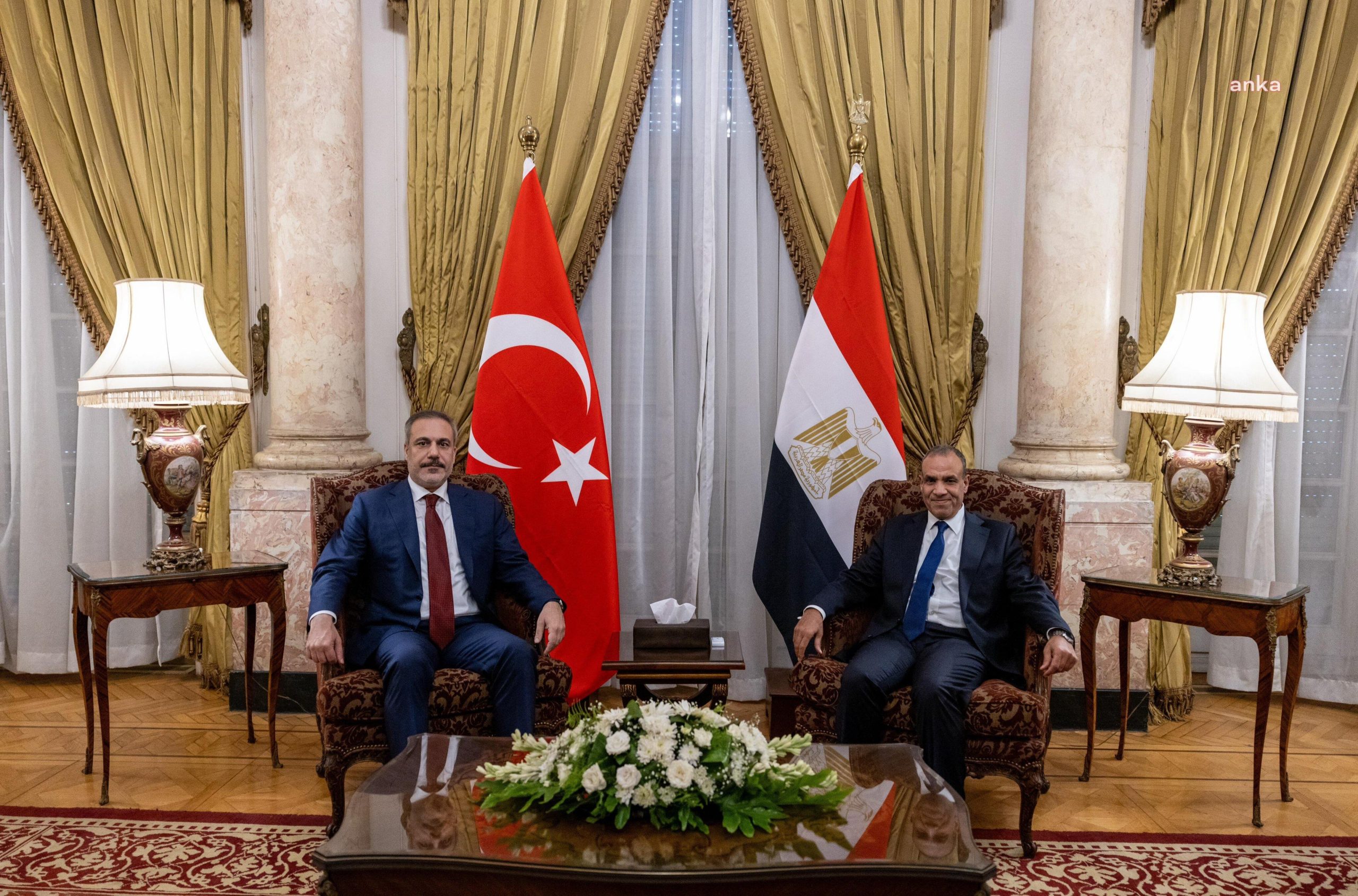 Hakan Fidan, Mısır Dışişleri Bakanı Abdulati ile görüştü