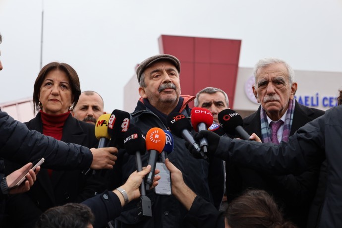 DEM Parti: İmralı Heyeti birkaç gün içinde Abdullah Öcalan ile görüşecek