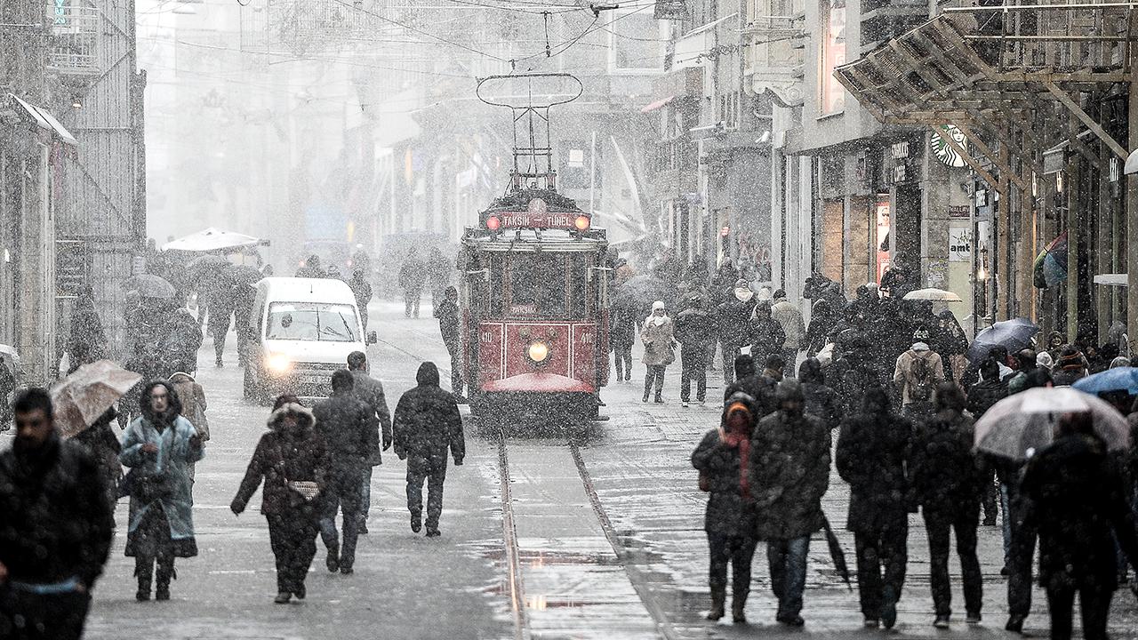Prof. Dr. Şen: İstanbul’da kar kalınlığı 10 santimetreyi bulacak