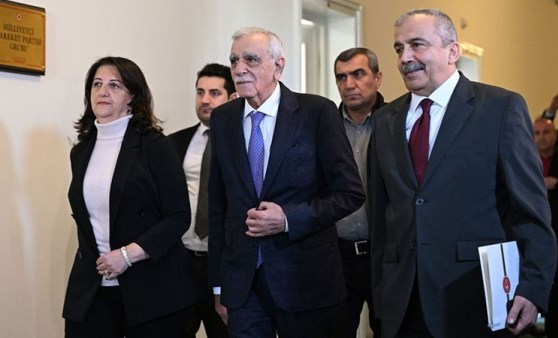 DEM Parti heyeti yarın İmralı’ya gidiyor: Adalet Bakanlığı onay verdi