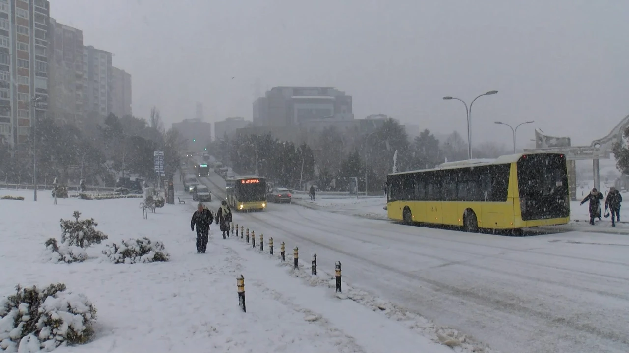 İstanbul’da trafik yoğunluğu yüzde 30’ların altına düştü