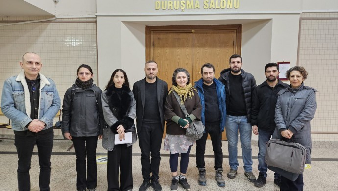 Gazetecilerin adli kontrol şartı kaldırıldı