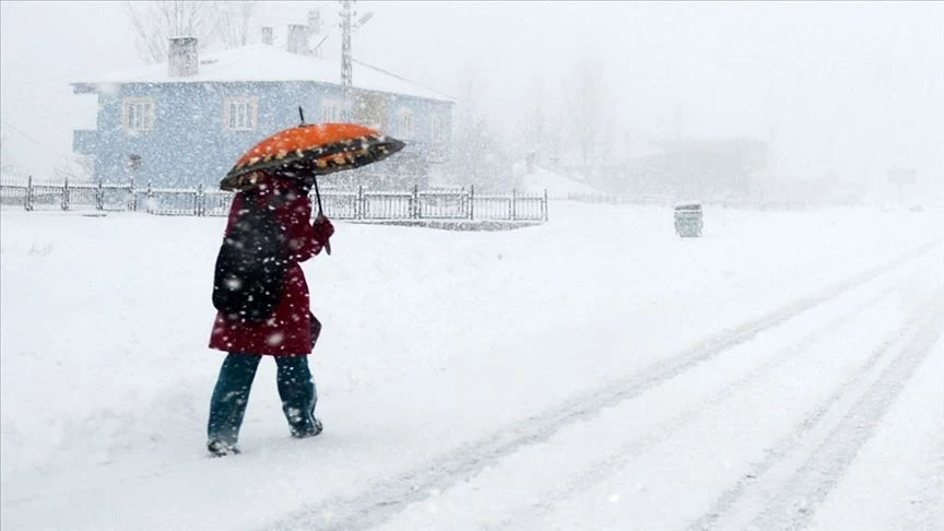 13 Şubat Perşembe günü bazı illerde okullar tatil ilan edildi