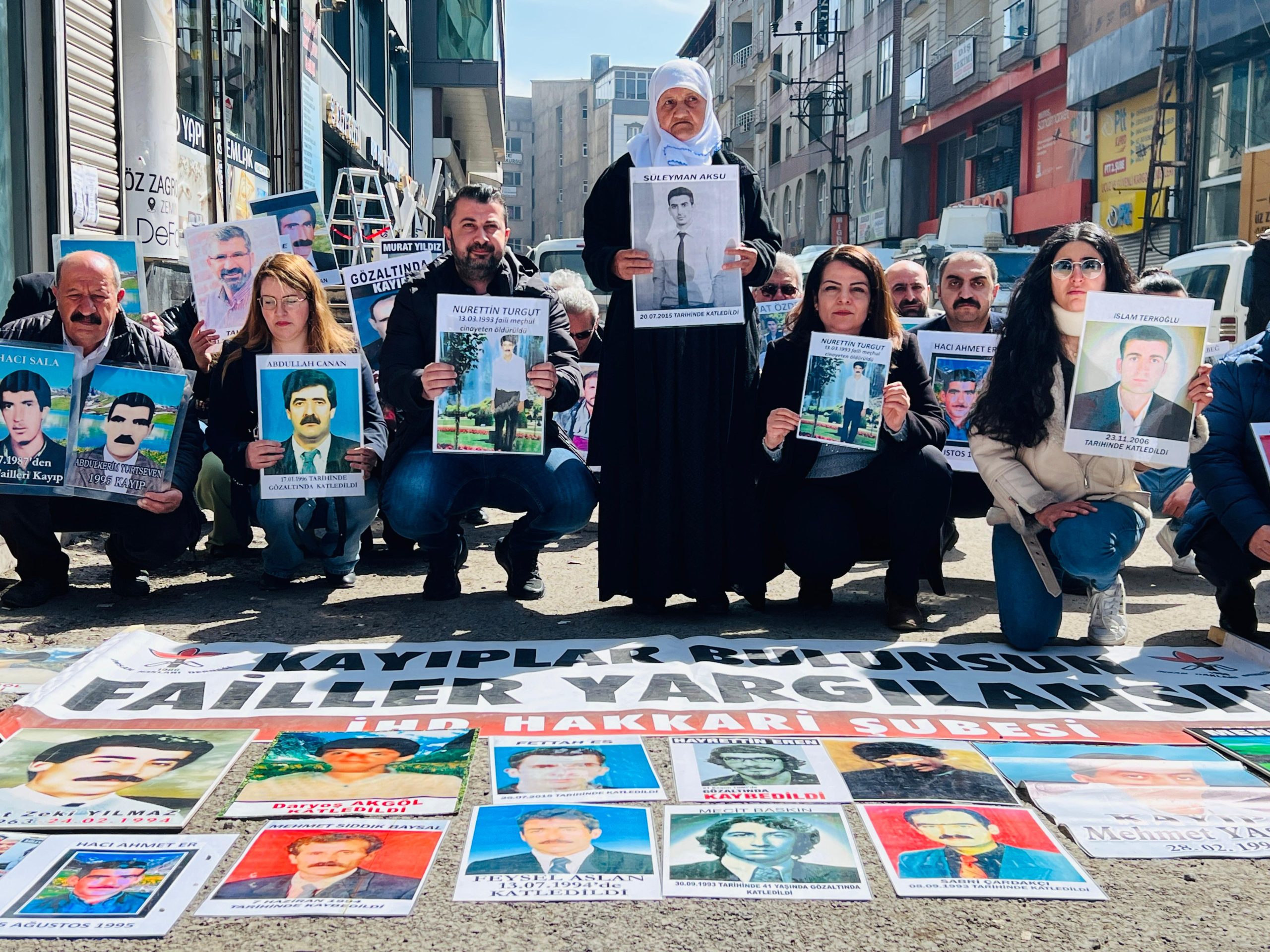 Kayıp yakınlarından adalet talebi: Eller çift taraflı tetiklerden çekilmeli
