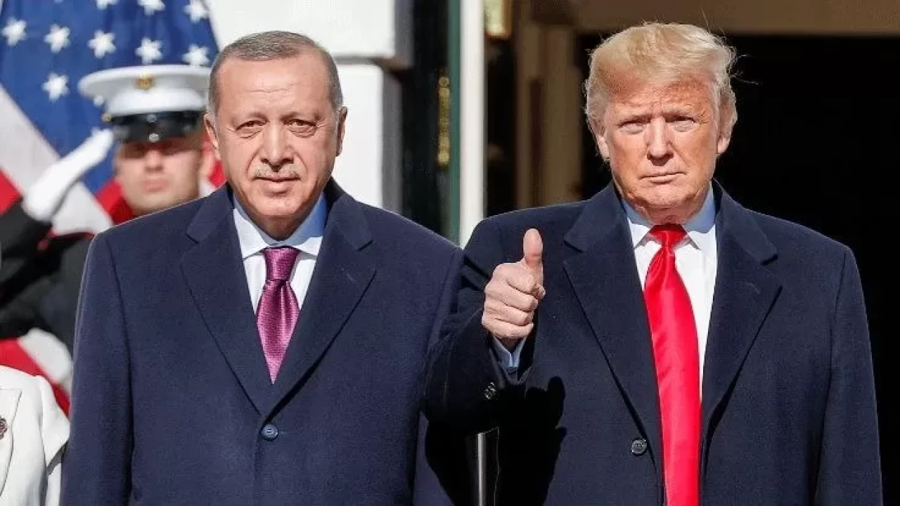 ABD Başkanı Trump’tan Cumhurbaşkanı Erdoğan’a övgü
