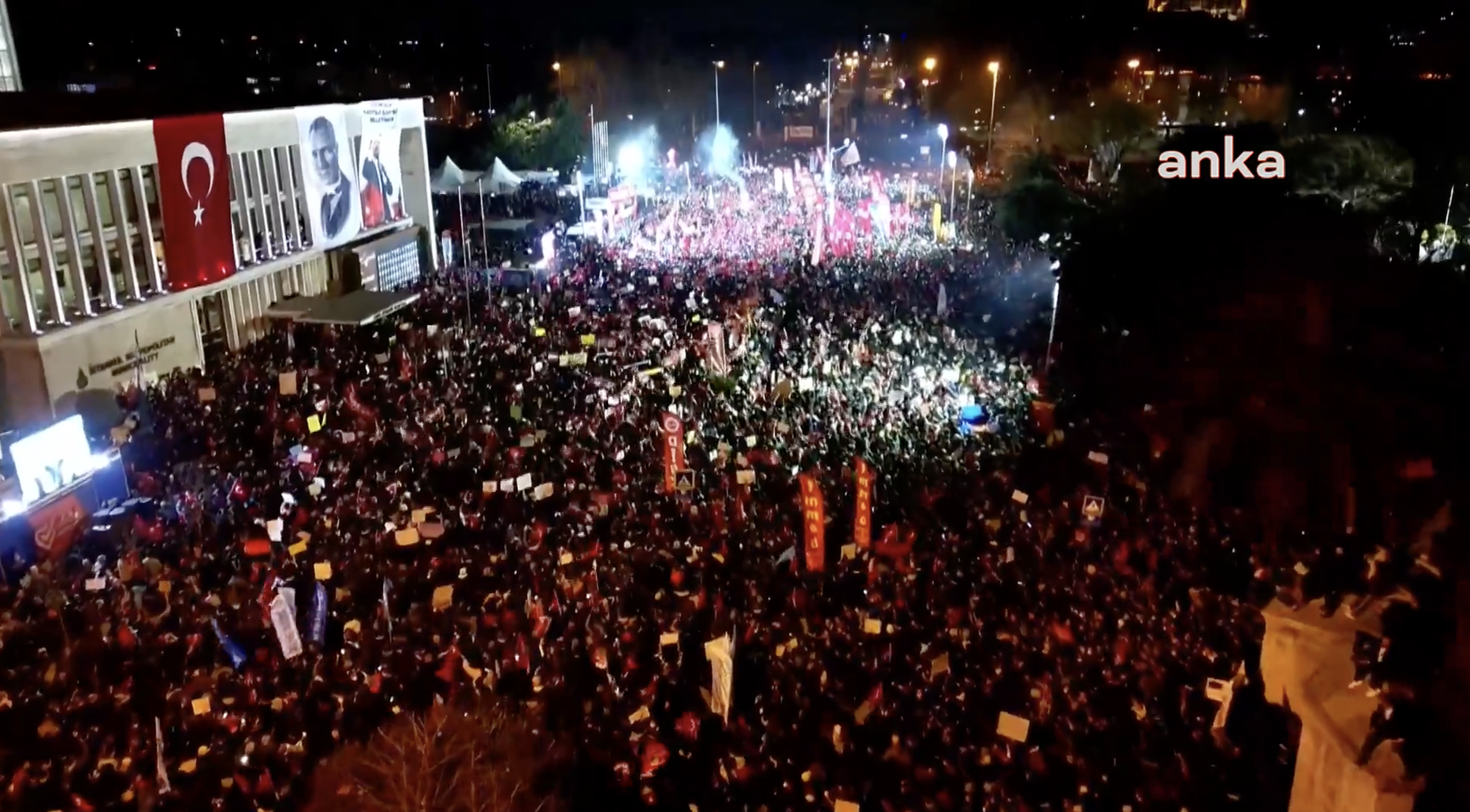 İmamoğlu protestoları: Saraçhane’de polis müdahalesi