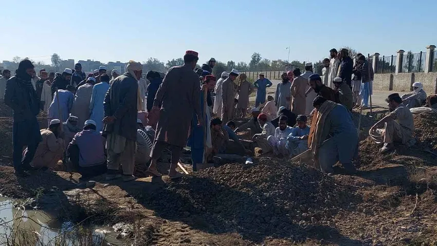 Pakistan’da askeri tesise saldırı: 12 kişi öldü