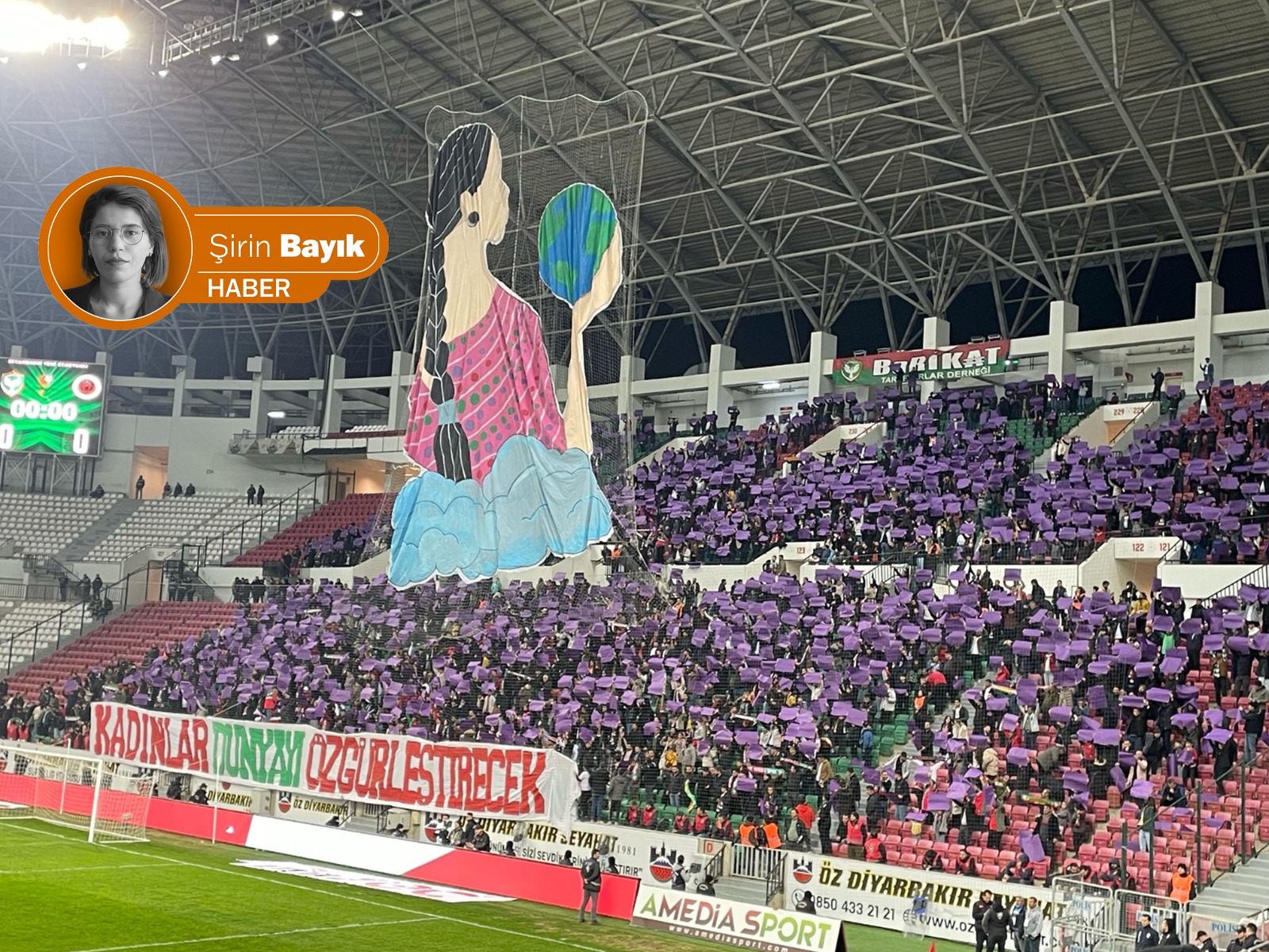 Amedspor maçında 8 Mart mesajı: Kadınlar barışı bahara taşıyor, özgürlüğü yeşertiyor