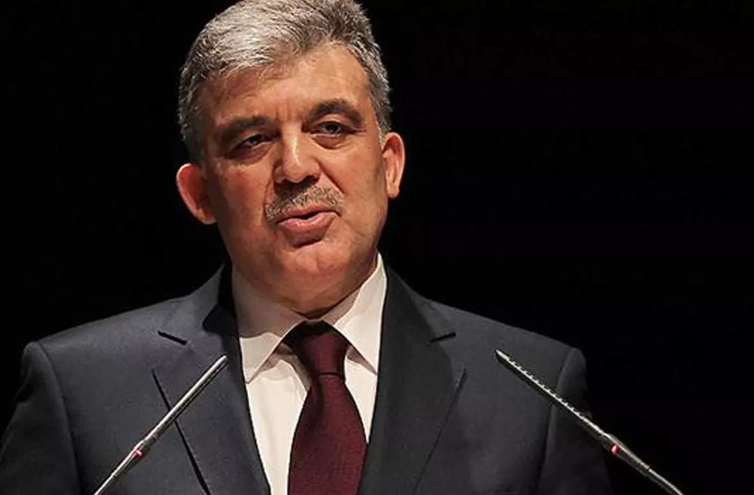 Abdullah Gül: Vaktiyle Erdoğan’a ve şahsıma yapılanlar İmamoğlu’na da yapılmamalı