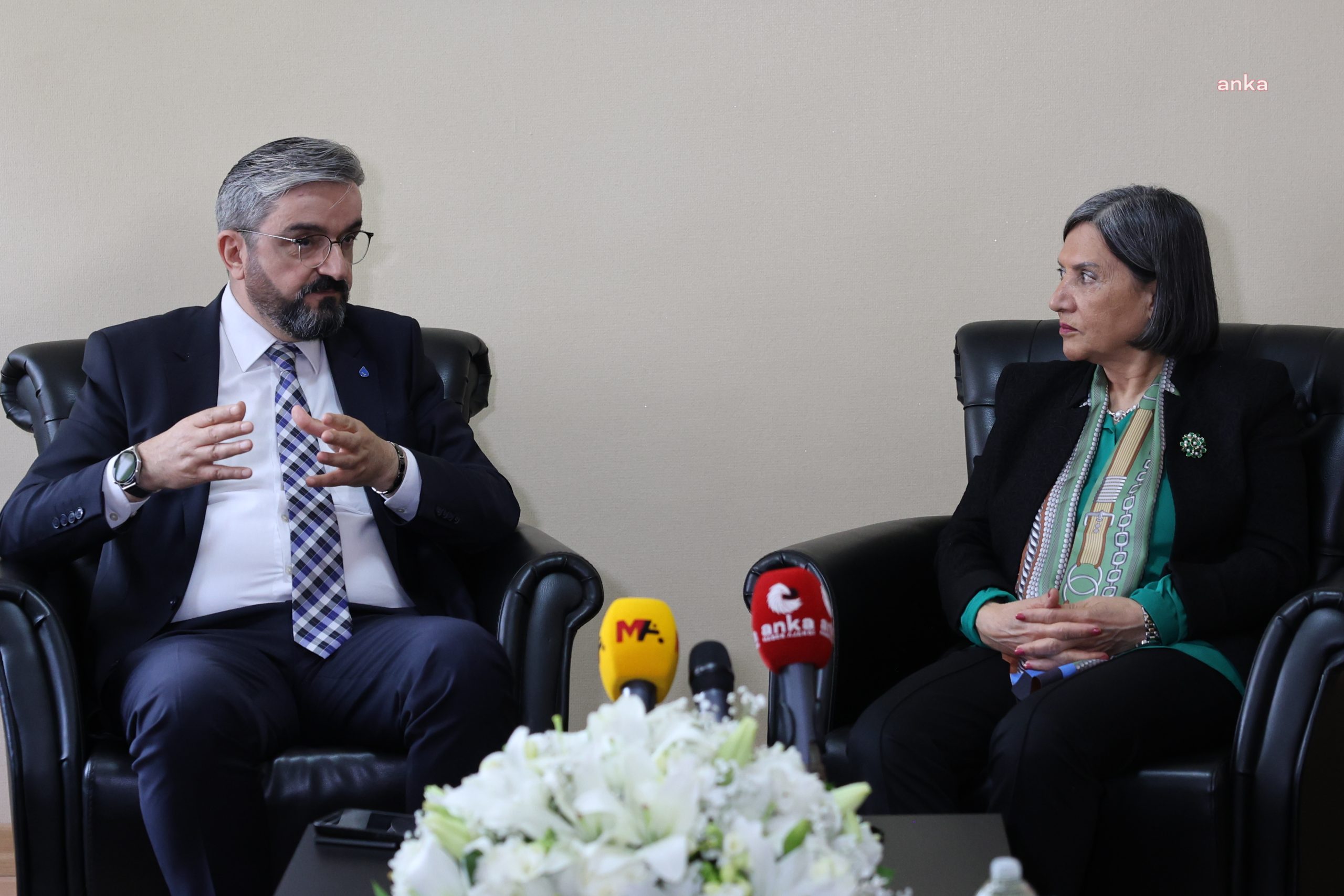 DEM Parti ile DEVA Partisi arasında bayramlaşma