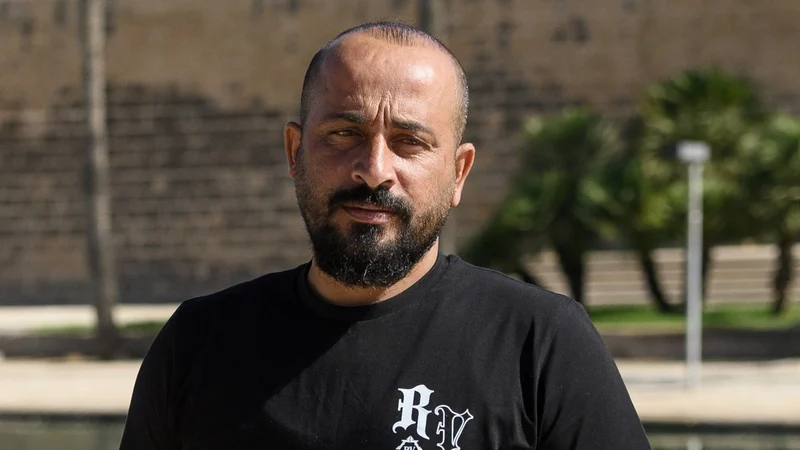 Filistinli yönetmen Hamdan Ballal serbest bırakıldı