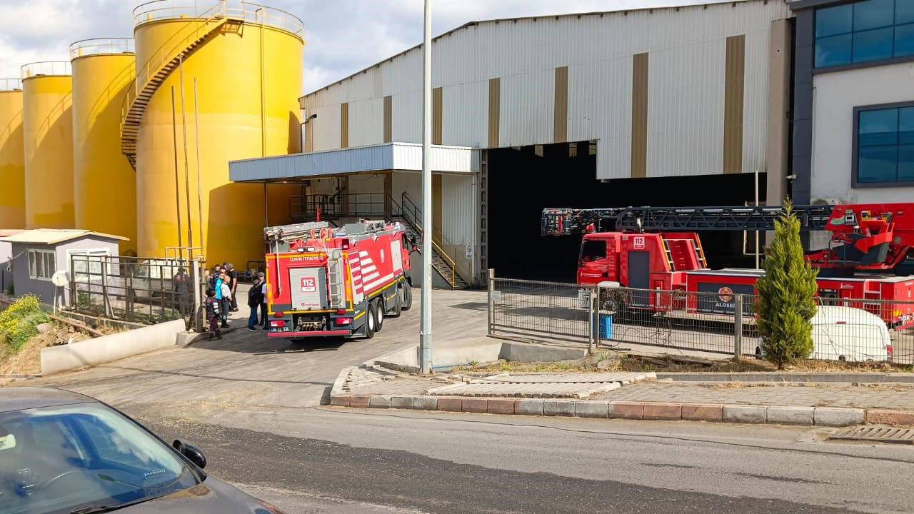 İzmir’de fabrikada patlama: Ölü ve yaralılar var