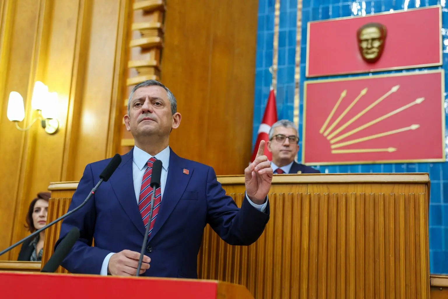 Özgür Özel: Kürt sorunu demokratikleşmeyle çözülecek