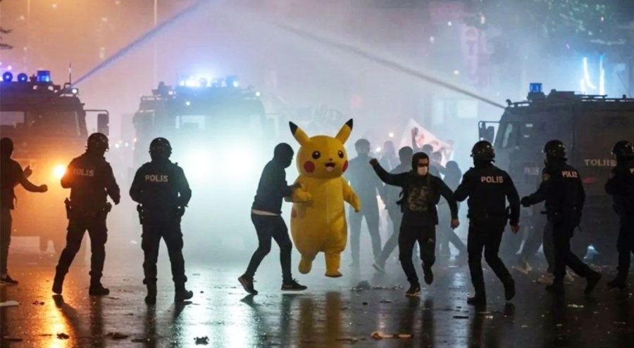 Protestoların mizahi yüzü ‘Pikachu’ dünya basınında