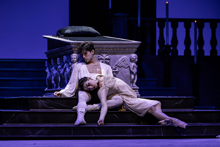 Romeo ve Juliet balesi 21 yıl aradan sonra yeniden sahnelendi