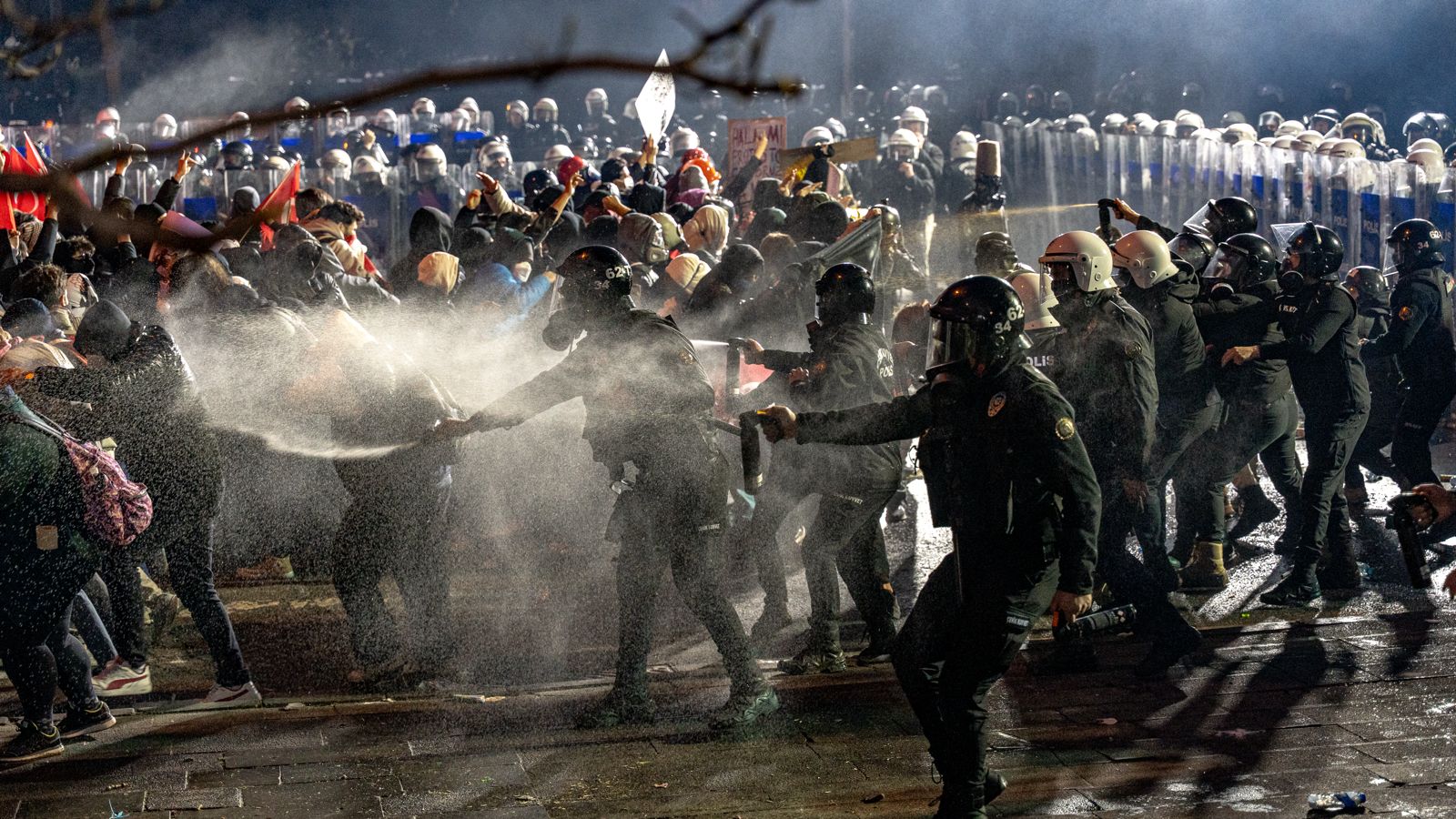 19 Mart Saraçhane protestoları | Numarasız kask takan polislere soruşturma