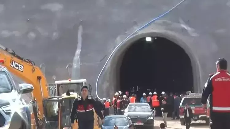 Kayseri’de tren tüneli inşaatında göçük: Ölü ve yaralılar var