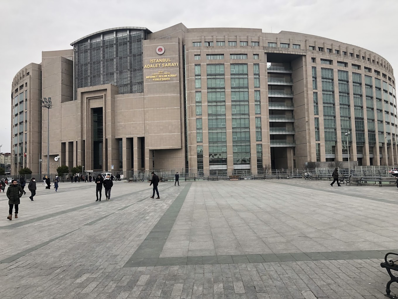 İmamoğlu soruşturması: Sosyal medya paylaşımı yapan 2 kişi için tutuklama talebi