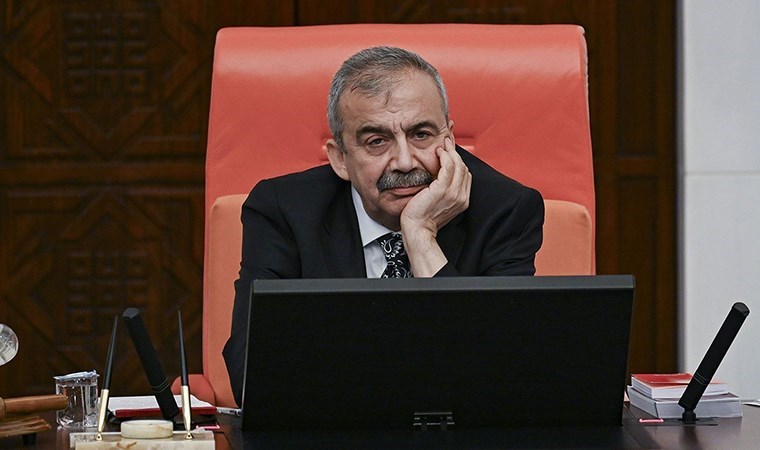 Sırrı Süreyya Önder’in sağlık durumu ciddiyetini koruyor